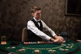 Tampilan antarmuka pembayaran roserade dengan opsi DANA, OVO, GoPay, dan ShopeePay